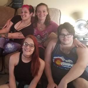 Meet your Posher, Loretta